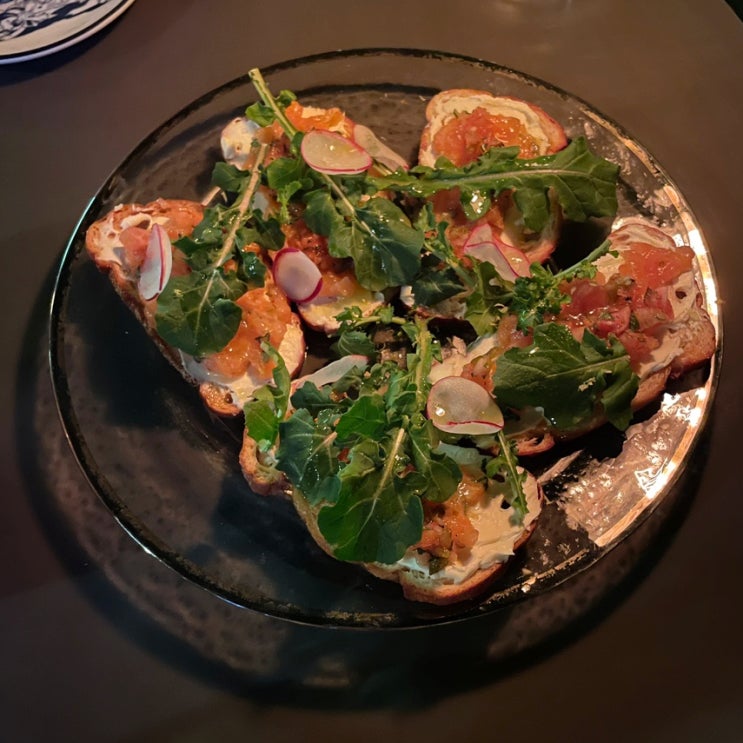  [한남동 맛집] 월간식당 | 일식 & 양식 퓨전 요리주점 / 한남동 데이트 분위기 좋은 맛집 / 이태원 기념일 데이트 양식 맛집 / 와인과 페어링하기 좋은 안주 / 윤종신 아지트