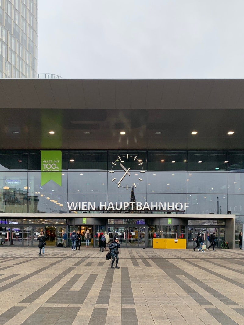 오스트리아 비엔나 ] 빈 중앙역 짐보관 가격 &이용밥법_ 코인락커 동전 필수 ! Vienna Central T : 네이버 블로그