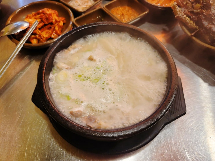  부산 국밥 | 수변최고돼지국밥 송정점 주차 웨이팅 내돈내산