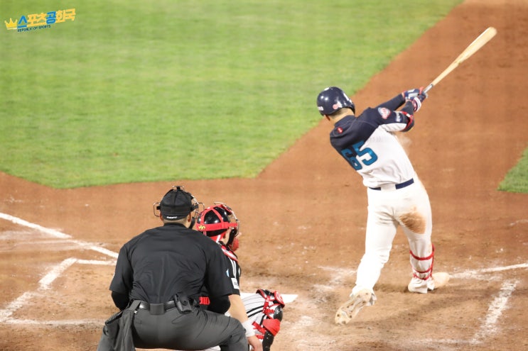 ‘시즌 첫 위닝시리즈’ 롯데 LG에 8-7 승리, <b>고승민</b>이 드디어... 
