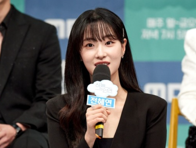 ‘하늘의 인연’ 전혜연 “첫 주연작, 뷰티 유튜버 보며 공부해” ‘하늘의 인연’ 전혜연 “첫 주연작, 뷰티 유튜버 보며 공부해”