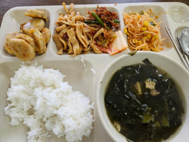  클라크지게차학원 점심먹기 좋은한식뷔페 이가네식당, 짱구기사식당