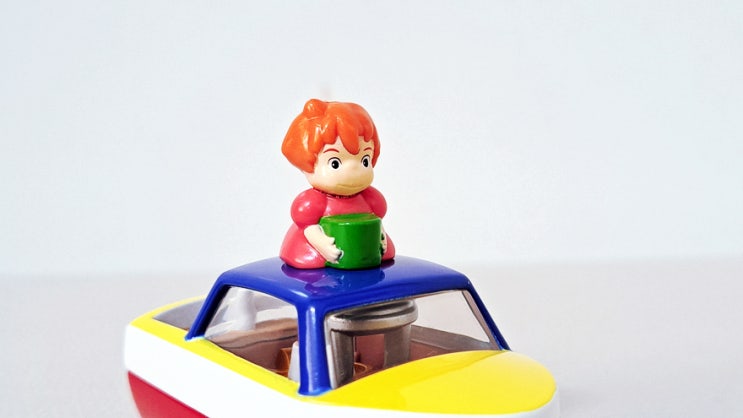 지브리 드림토미카 포뇨의 통통배를 좋아하는 편입니다. 지브리 드림토미카 포뇨의 통통배를 좋아하는 편입니다.