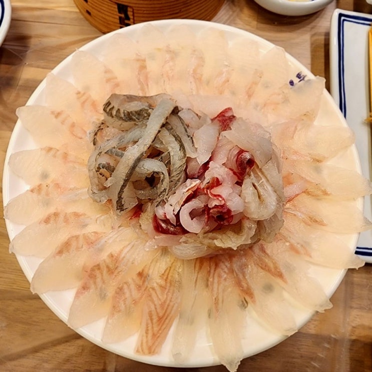  [진해 남문 맛집] 황금회수산 진해 횟집 맛집