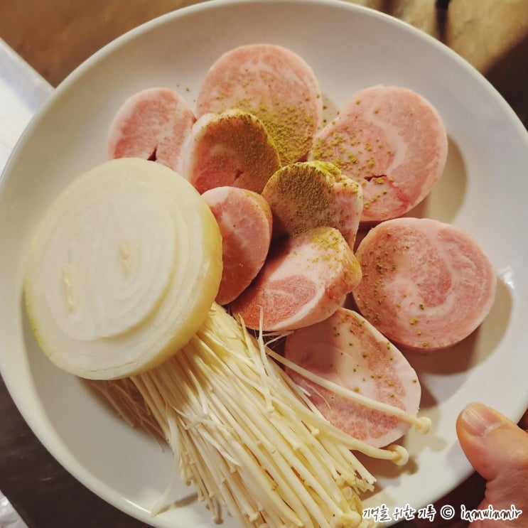 청파동 숙대입구역 알고 보니 항정살 with 비빔 수제비 상록수 청파동 숙대입구역 알고 보니 항정살 with 비빔 수제비 상록수