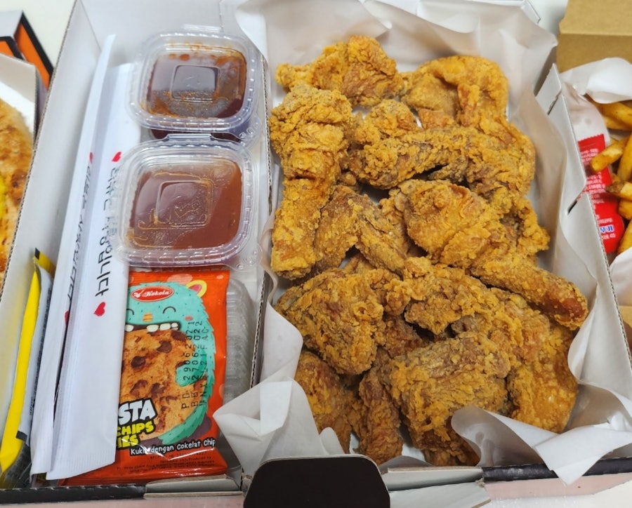 2피자1치킨 사진 1