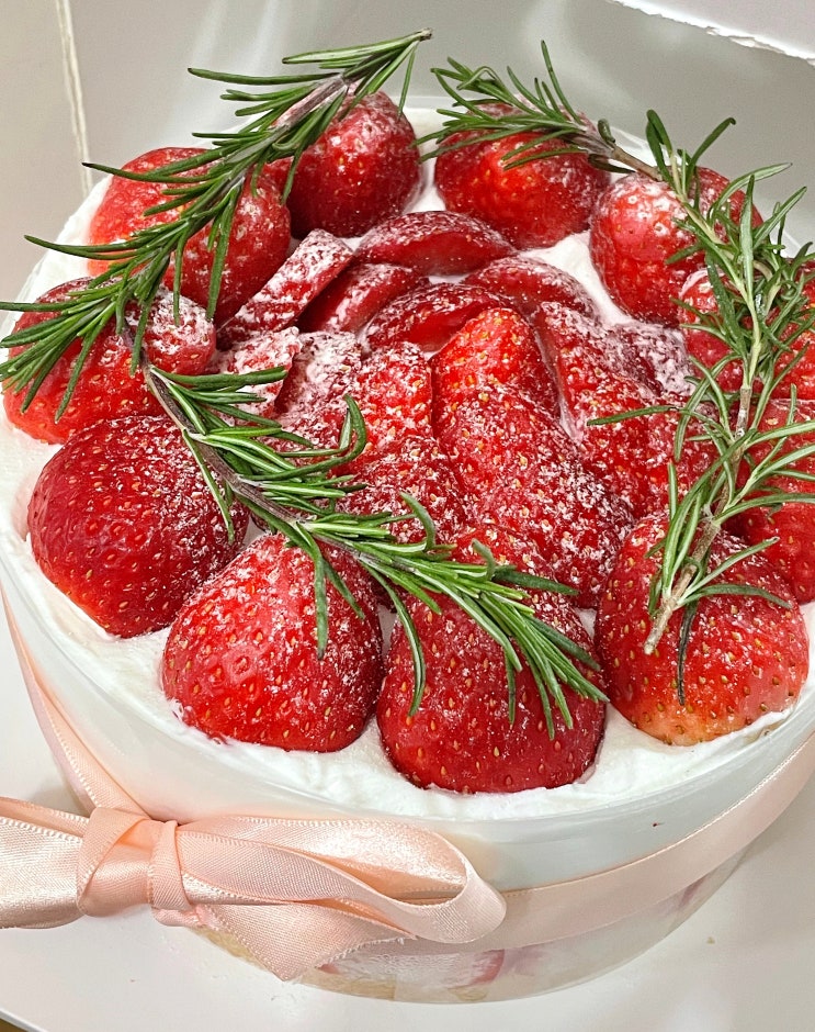  집에서 만든 바치디다마, 바나나 브레드, 딸기 케이크, 미쯔, 말차 팥 파운드케이크, 초코 구겔호프 - 홈 베이킹 모음집