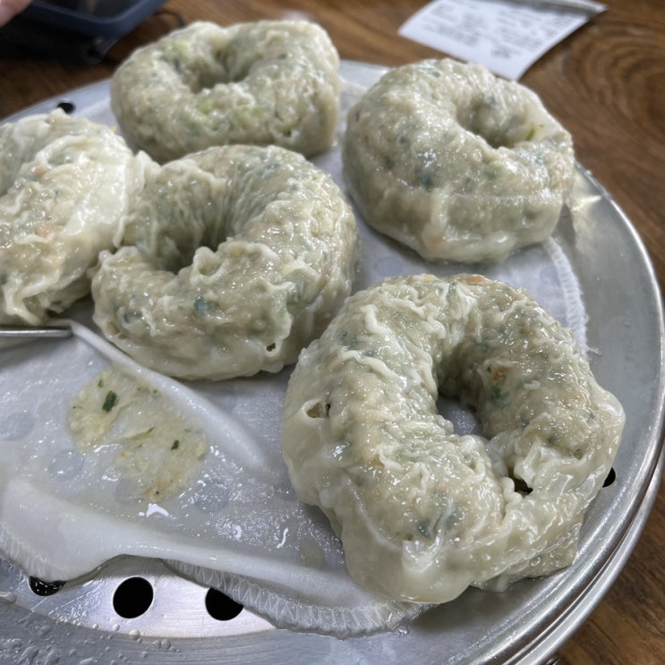  영덕에서 제일 맛있는 만두 가게 다녀왔는데 이름은 몰라요 ;;