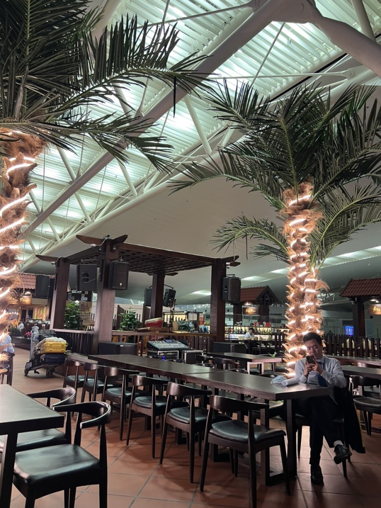 베트남 노이바이공항 럭키레스토랑, 하이랜드커피 이용후기