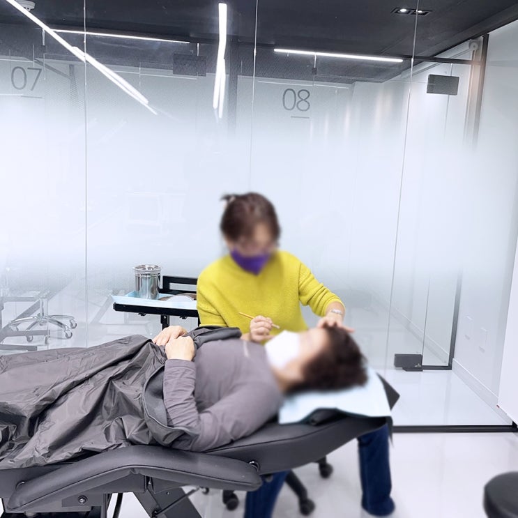  눈썹디자인 방수펜 사용방법 알아보기