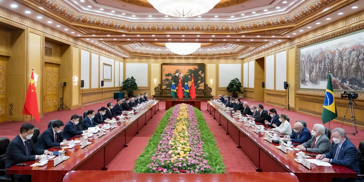中 <b>시진핑</b>, <b>룰라</b> 브라질 대통령과 정상<b>회담</b>