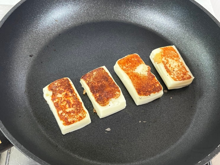베메 구워 먹는 치즈 먹는법 알려드릴게요:) 베메 구워 먹는 치즈 먹는법 알려드릴게요:)
