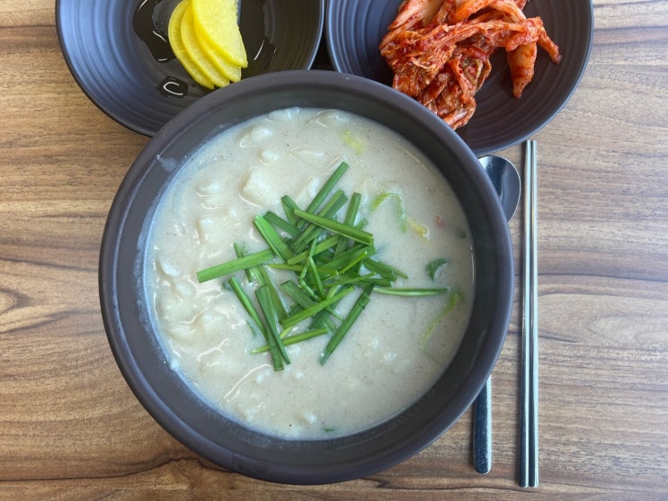  <구읍뱃터 맛집> 영종도 로컬 추천 찐 맛집 "민속수제비"