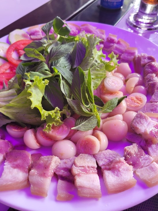 베트남 껀터 콘쿠옹 리조트(Con Khuong) 베트남식 점심 식사