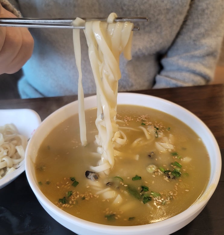  서귀포 표선해수욕장 제주도 보말칼국수가 유명한 당케올레국수