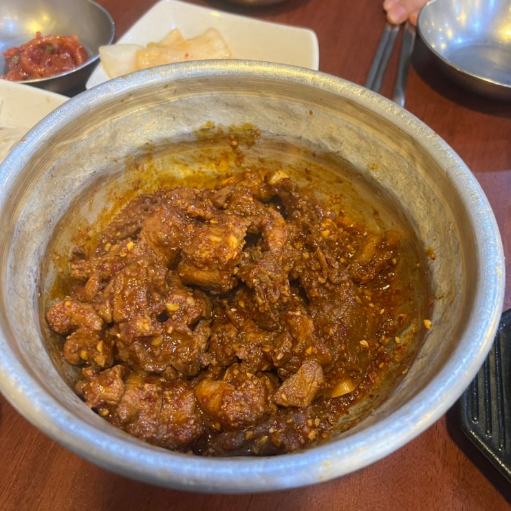  대구 검단동 찜갈비 맛집 여원찜갈비에서 동인동돼지찜갈비 먹어요
