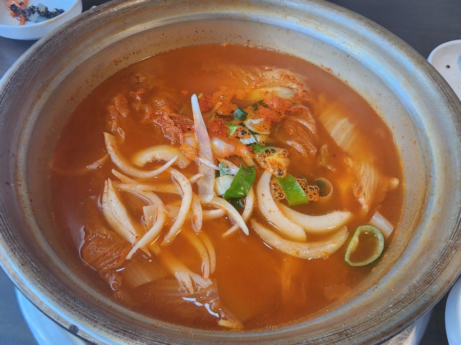 얼큰이찌개마을 송정점 사진 2