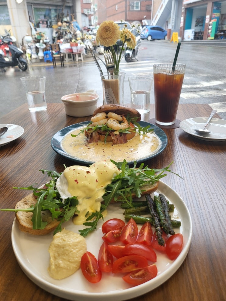  인천 계산역 브런치 까페 늦은,