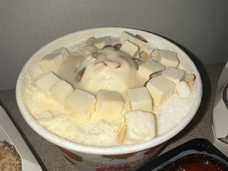  설빙 가락시장역점 배달 후기 ( 치즈빙수, 떡볶이 가격  )