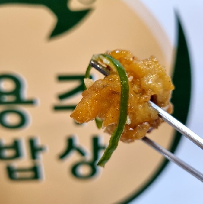 경북 의성마늘치킨 & 똥집 의성시장 맛집 용주밥상