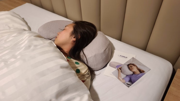  기능성 베개 추천 목이편한 핏넥 베개 꿀잠 숙면 TPE 경추베개 사용법