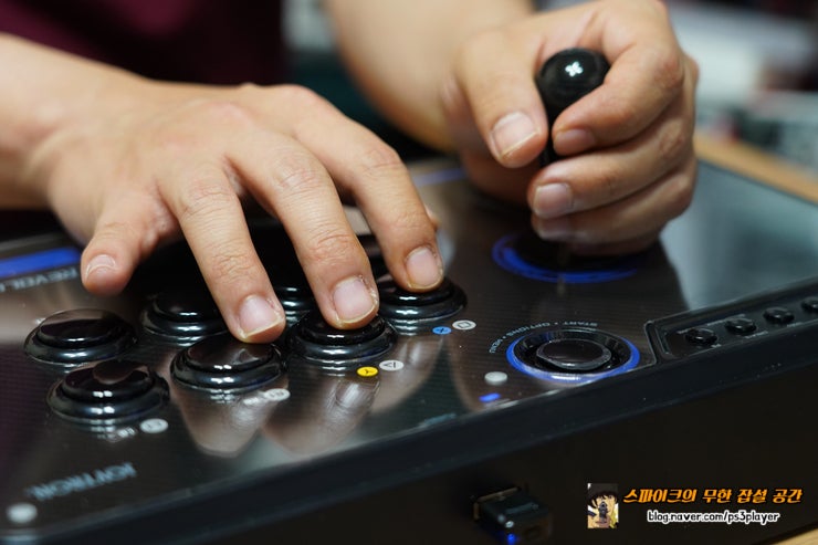 PS5 조이스틱 조이트론 EX레볼루션 V5 철권8 나오기 전 준비해야죠.