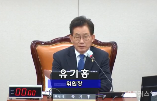 정순신 '또' <b>국회 청문회</b> 불출석...유기홍 교육위원장... 