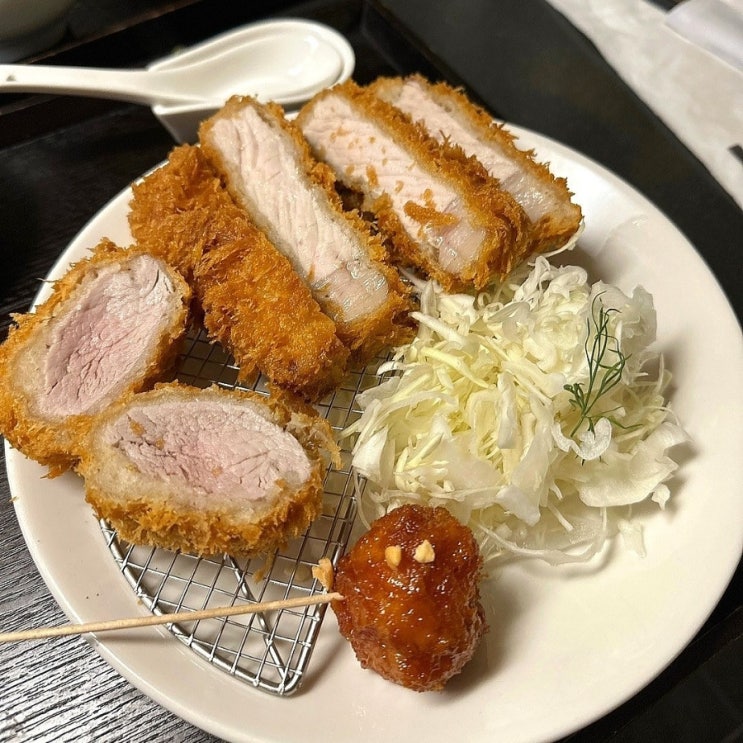  신사 가로수길 돈카츠 맛집, 카즈랩