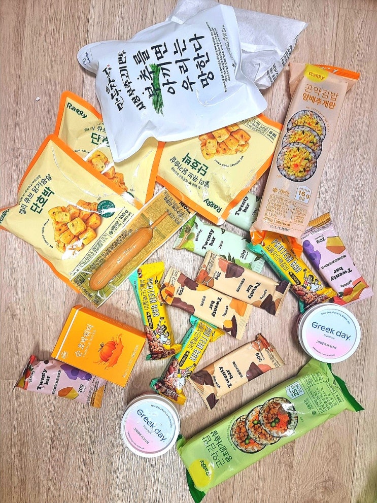  [ 내돈내산 윙잇마켓 ] 윙잇 닭가슴살 곤약김밥 단백질바 단백질간식 과자 등등 후기 / 다이어트김밥