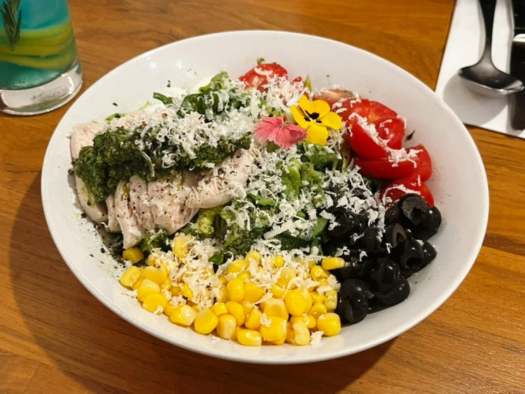 압구정역맛집 '메이드' 신사동파스타 피자 샐러드까지 완벽 압구정역맛집 '메이드' 신사동파스타 피자 샐러드까지 완벽
