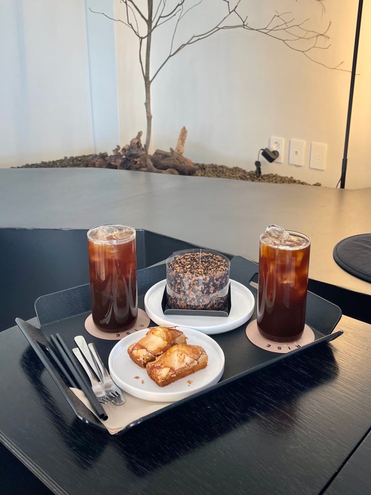  [익산] 신흥동 대형카페는 카페 라이즈
