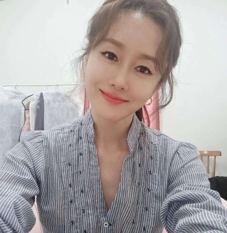 '김주혁의 6년 연인' 배우 김지수, 논란 끝에 결국 골수 기증과 각막까지 '김주혁의 6년 연인' 배우 김지수, 논란 끝에 결국 골수 기증과 각막까지