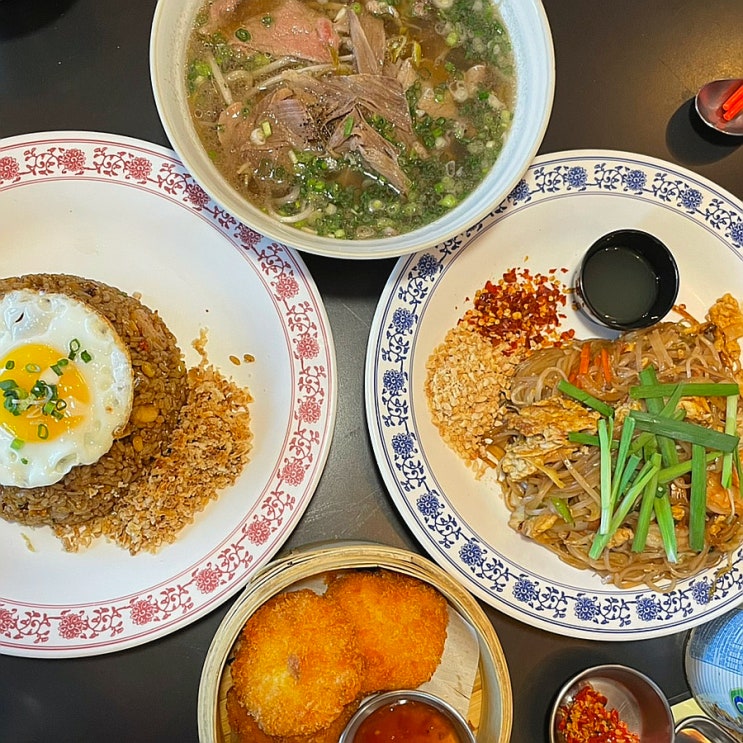광주 서구 치평동 베트남 음식 맛집 퍼땀 상무지구점 (쌀국수, 팟타이, 나시고랭 볶음밥, 새우고로케 텃만꿍)