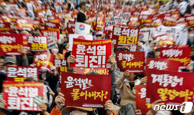 한국정부의 강제징용 해법안 발표 및 <b>한일정상회담</b>의 평가와 과제