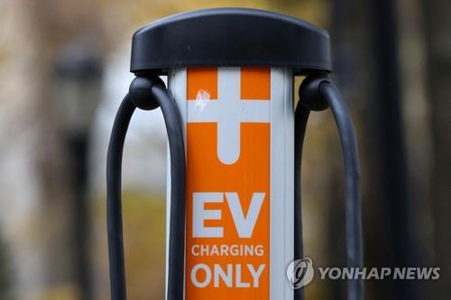 美AAI 회장 "美 EV배터리 中과 디커플링…파트너 국가에는 기회" 美AAI 회장 "美 EV배터리 中과 디커플링…파트너 국가에는 기회"