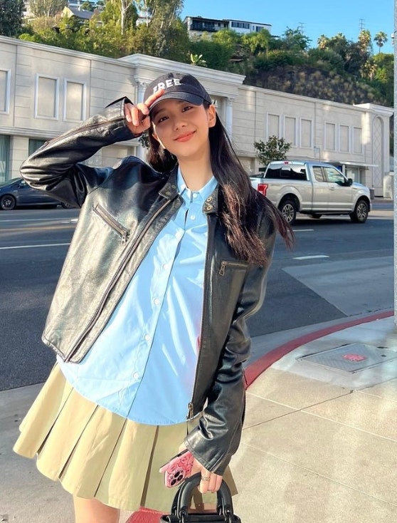 BLACKPINK Jisoo's Profile and Instagram 'Girlfriend Vibe' Photos (feat. FLOWER)