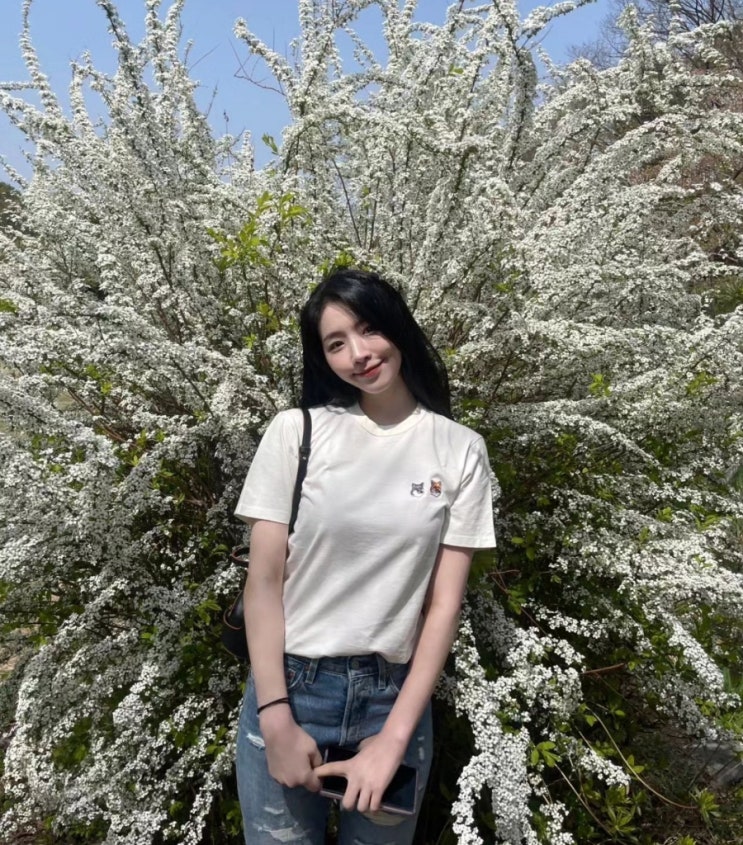  20대, 30대 커플 티셔츠 추천, 메종키츠네 반팔 티셔츠, 성해은 PICK!