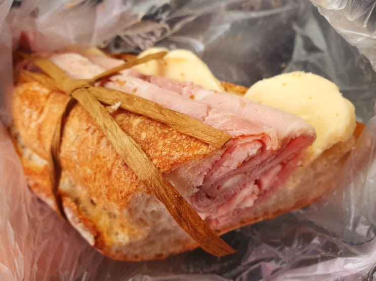  대전 빵집 맛집 성심당 잠봉뵈르 샌드위치 메뉴 추천 노티드
