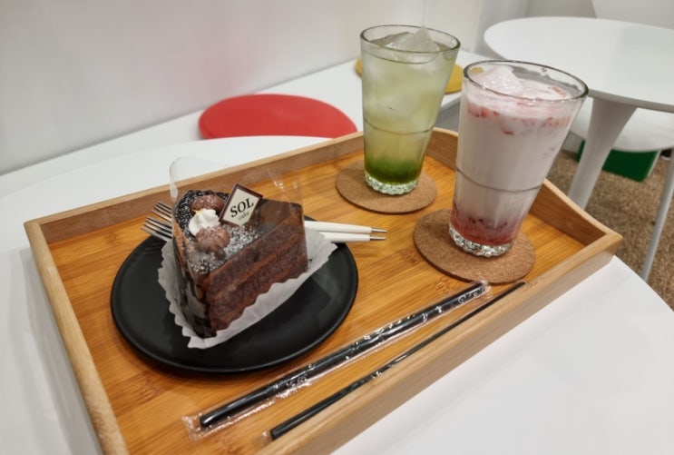  김해외동카페 "솔케이크" 정말 맛있는 김해조각케이크 맛집 추천!