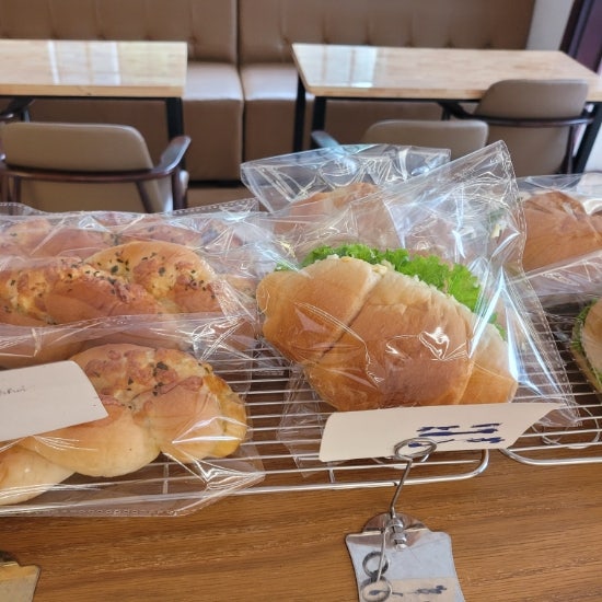  Yuki Bakery Cafe 호치민 빈탄지구 일본식 베이커리 카페