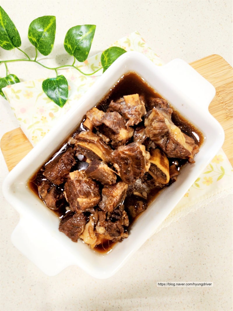 한우 소갈비찜 양념 재우기  시판양념과 사태고기 이용한 소고기 찜갈비 만드는 법