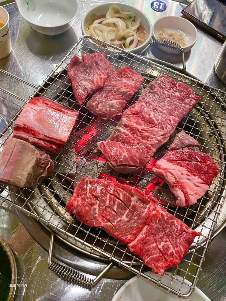  [신촌 소고기] 저녁으로 버터 생소갈비 먹기 - 남영동양문 신촌점