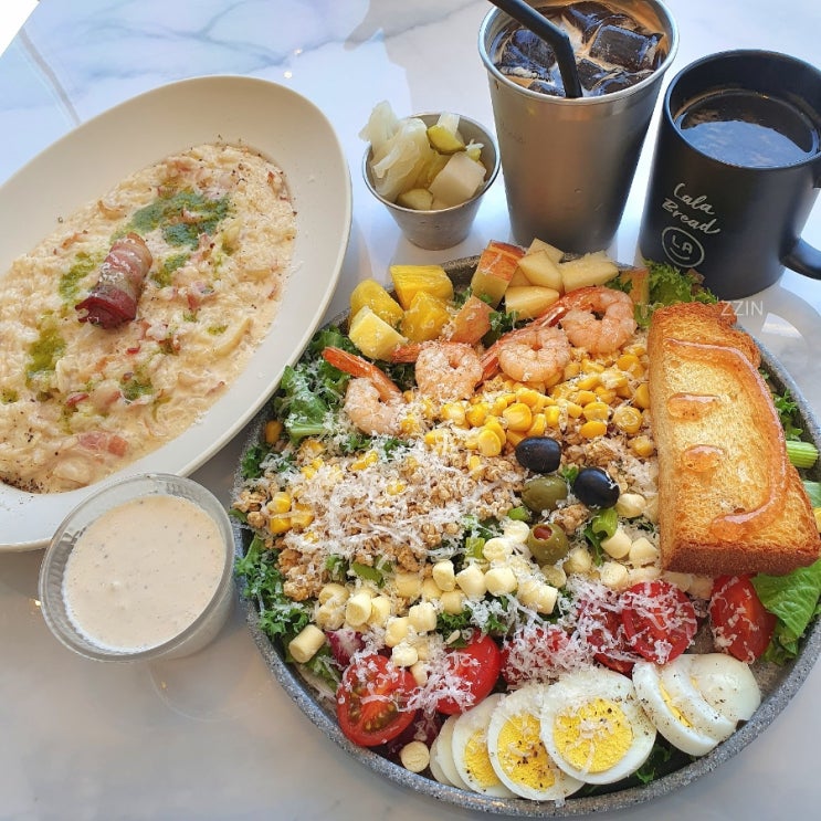  여수 웅천 맛집 브런치와 베이커리 카페 라라브레드