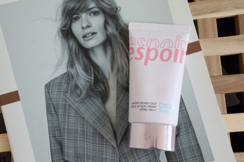 에스쁘아 워터 스플래쉬 시카 톤업 선크림 SPF50+ PA++++