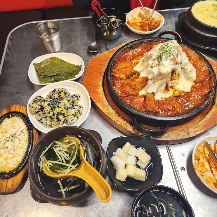  [천호역맛집]등갈비달인 본점 _매콤한등갈비에 치즈가 듬뿍 올라간 등갈비 맛집!