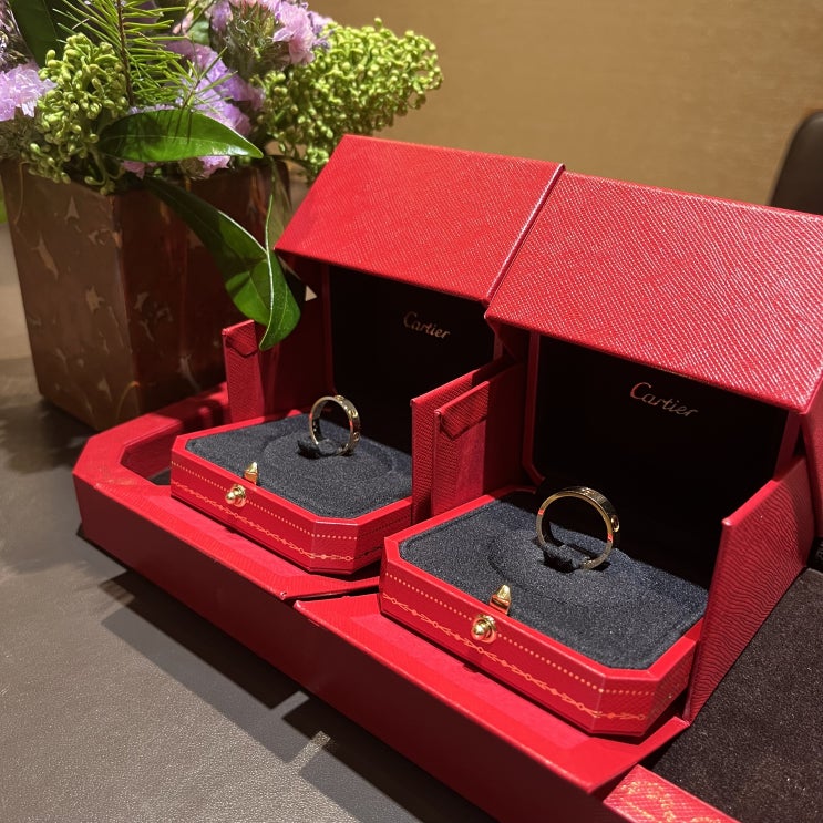  명품 웨딩반지 까르띠에[cartier] 커플반지 웨딩링밴드 백화점투어 인생 첫 판교현대백화점 오픈런! 티파니앤코 부쉐론 불가리