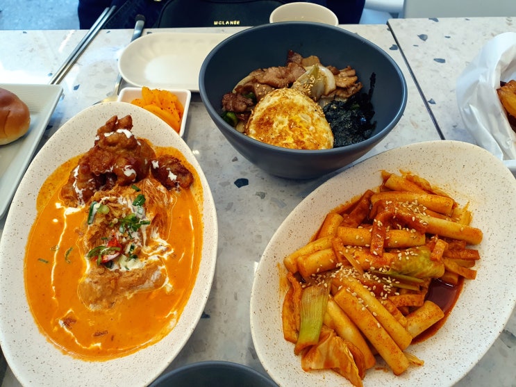 뚝섬역맛집 성수밥집 시드니김치찜 메뉴 후기