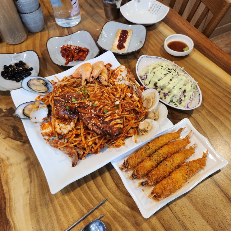  신서동 해물찜 전용주차장있는 미조리해물찜 본점 (ft. 고기질릴때쯤 방문해보세요 )