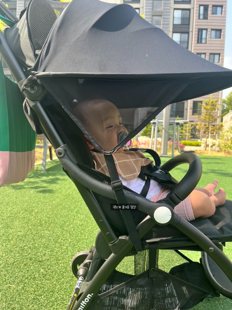  마니또 유아차 선 셰이드(햇빛가리개)를 사용해 봤어요! (차광막이 짧은 유아차 추천!)