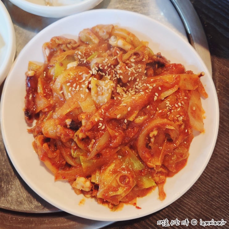 가산동 신안산낙지 점심메뉴 낙지칼국수와 낙지불백비빔밥